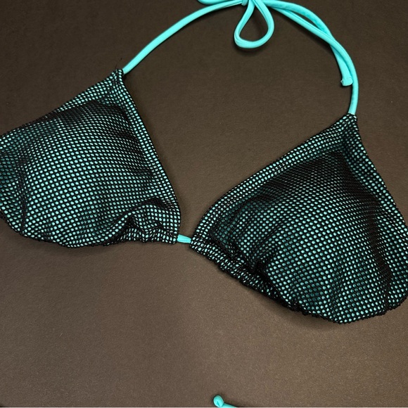 No Boundaries Black/Aqua Lined Mesh Bikini NWOT - Picture 4 of 11